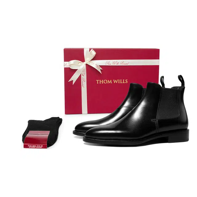 Thom Wills Chelsea Boots Black