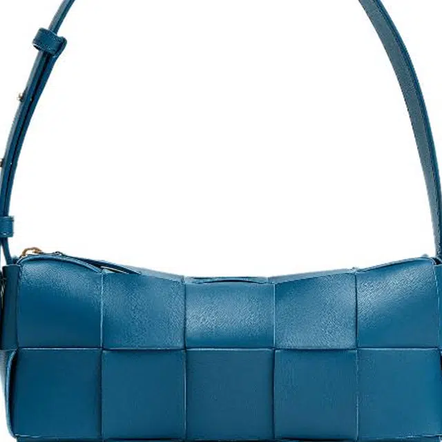 Bottega Veneta Brick Casstte 10Intreccio