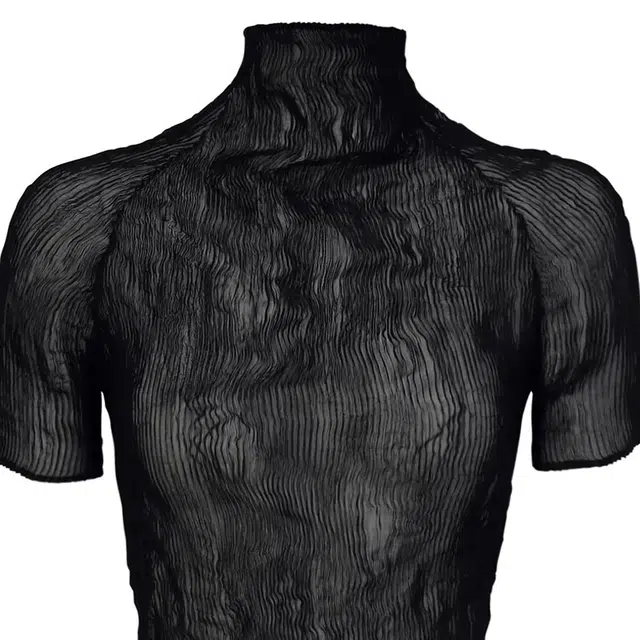 ISSEY MIYAKE T