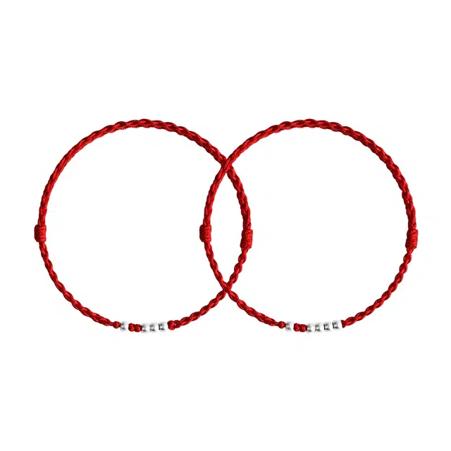 925