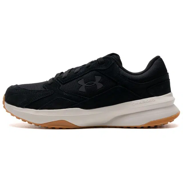 Under Armour Edge suede