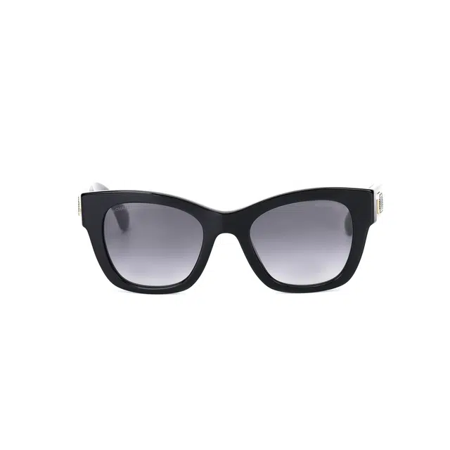 CHANEL c