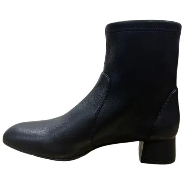 stuart weitzmanSW