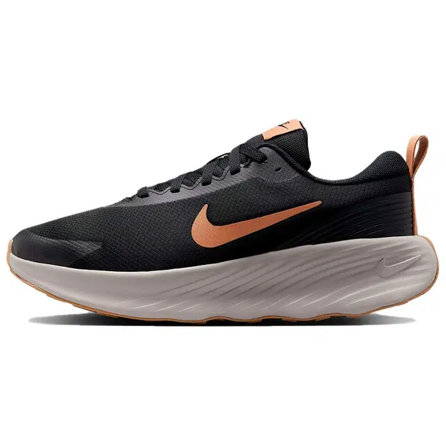 Nike Promina