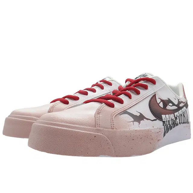 Nike Court Royale
