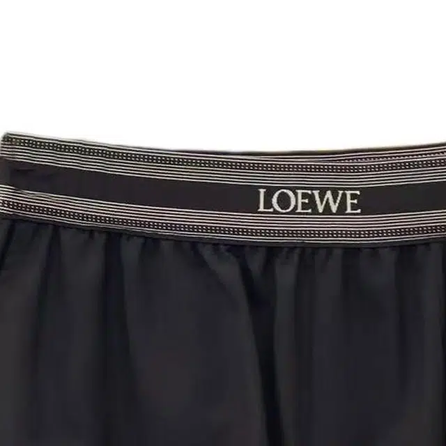 LOEWE Logo