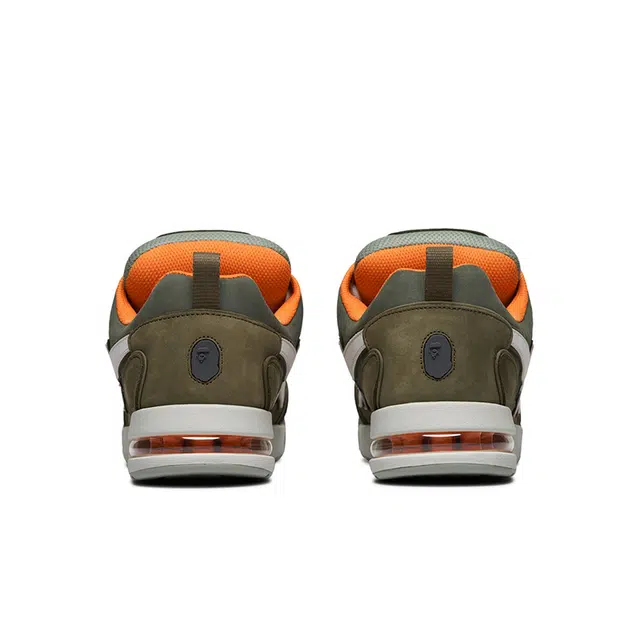 A BATHING APE FLIP STA