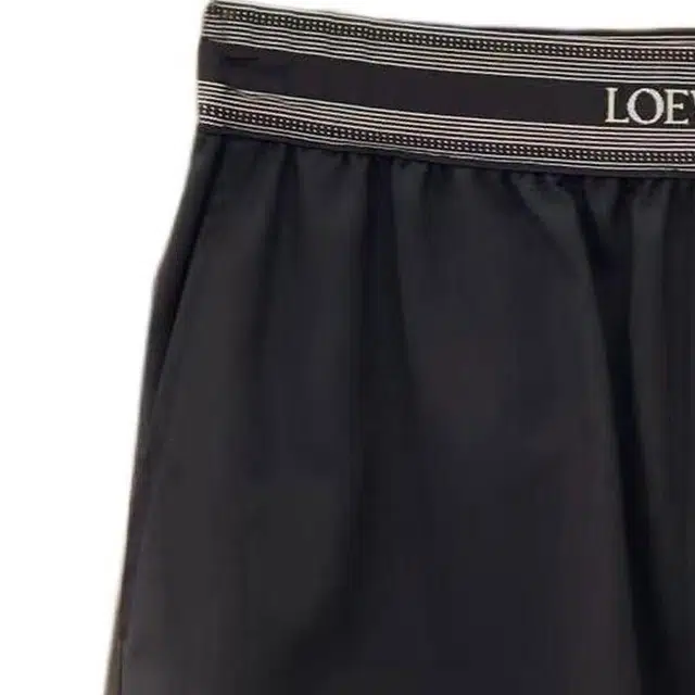 LOEWE Logo