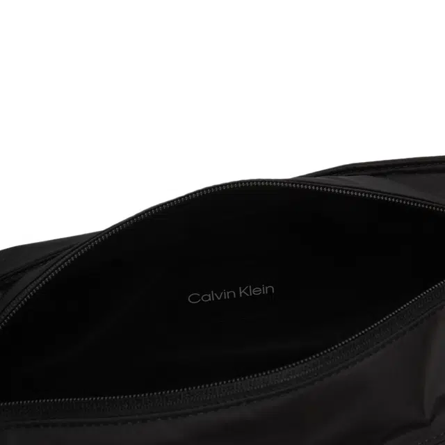 CALVIN KLEIN