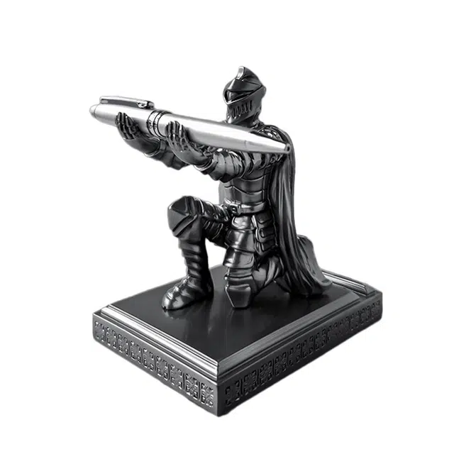 一点潮玩 复古盔甲英雄骑士士兵 成品模型