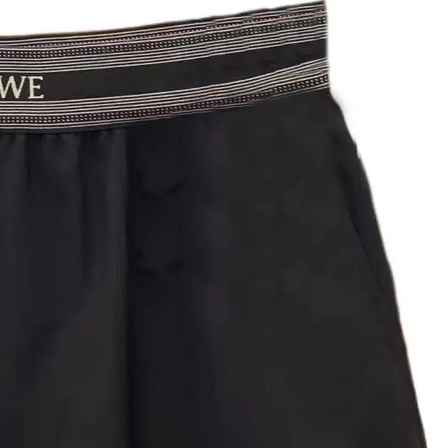 LOEWE Logo