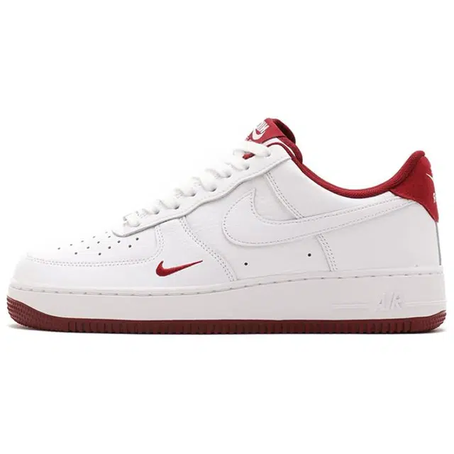 Nike Air Force 1 '07 LV8 White