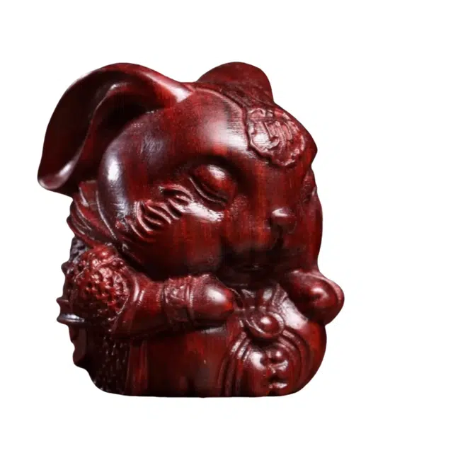 吉千年 【顺丰包邮】新中式复古潮流风 好运 招财进宝 平安顺遂 打坐兔 生肖 设计款 血檀 木作摆件 男女同款情侣款