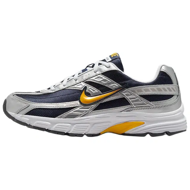 Nike Initiator