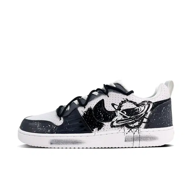 Nike Court Borough Black