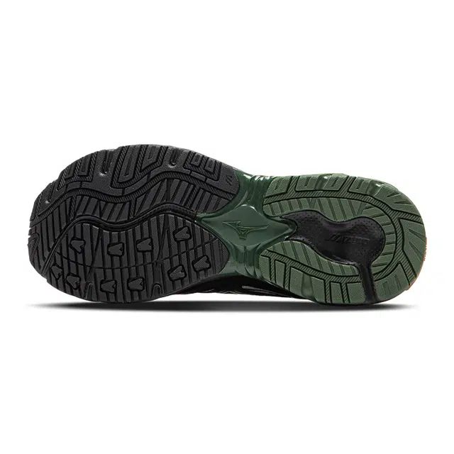 Mizuno ADVENTURE V2