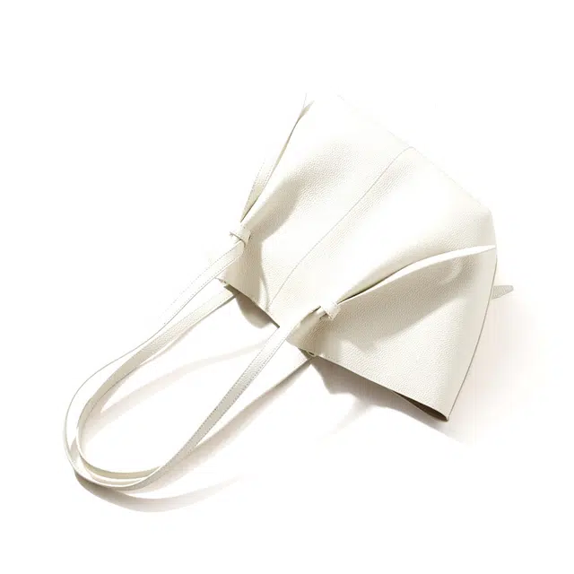 VANDEE Tote
