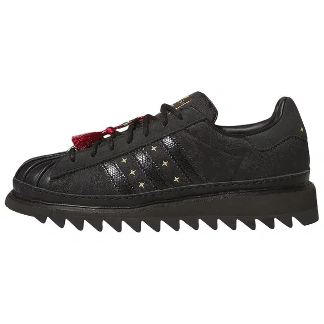 CLOT x adidas originals SUPERSTARYear Of The Snake