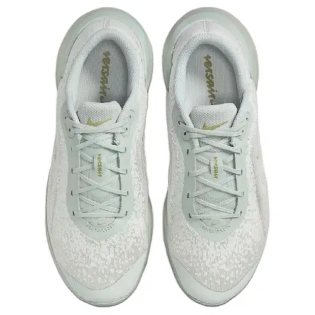 Nike Versair