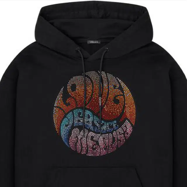 VERSACE SS22 Medusa Music