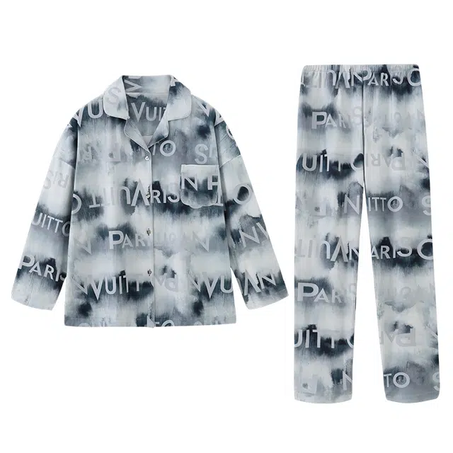 好福份 亲肤德绒保暖舒适翻领简约长袖长裤睡衣套装 男款 图片色