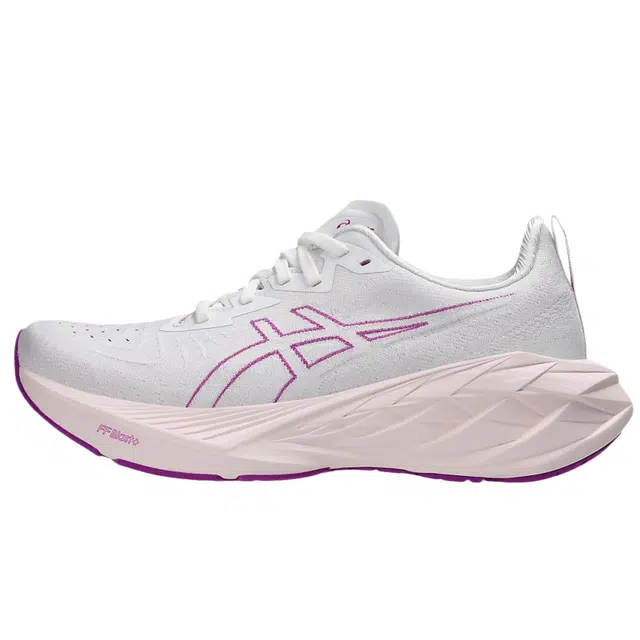 Asics Novablast 4