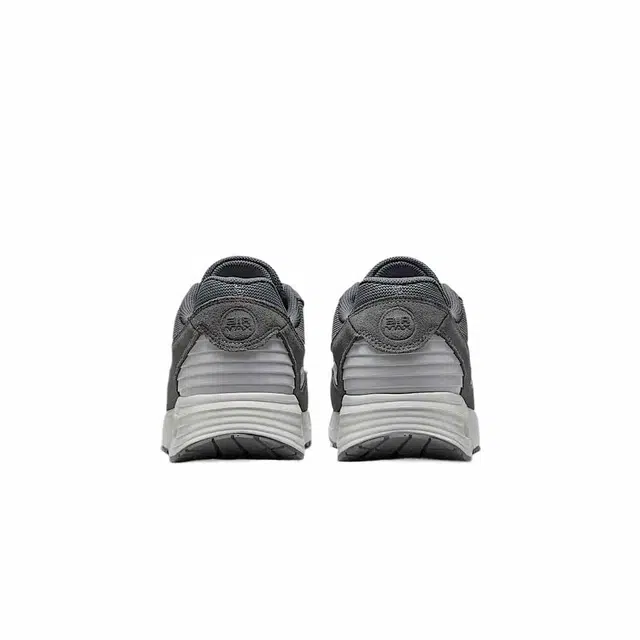 Nike AIR MAX VERSE