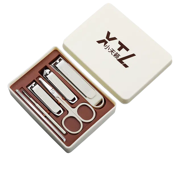 PLYS logo