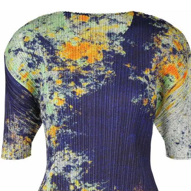 PLEATS PLEASE ISSEY MIYAKE FW22