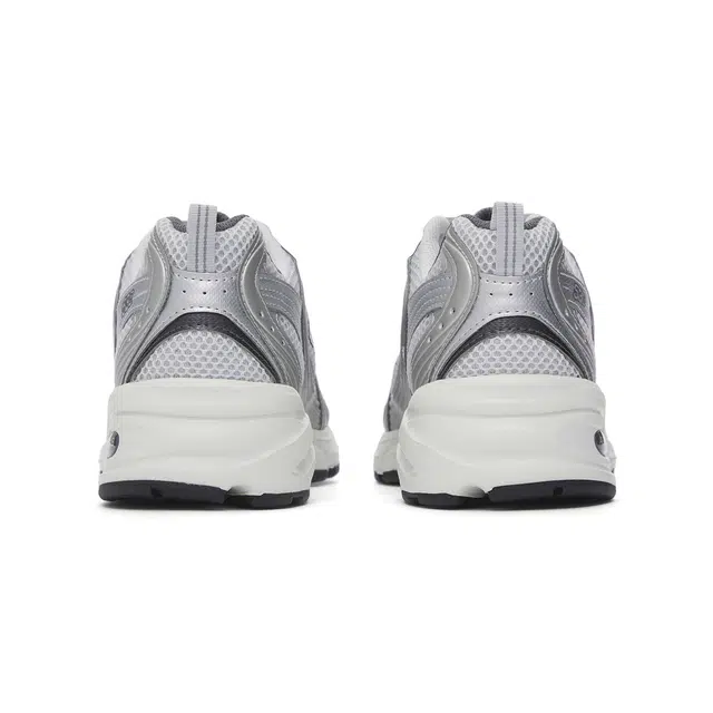 New Balance NB 530
