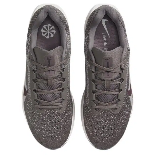 Nike Winflo 11