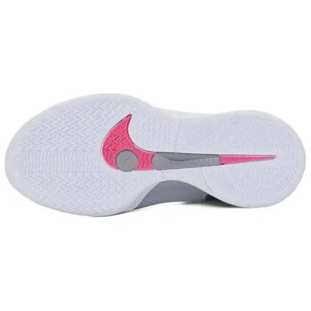 Nike Sabrina 2