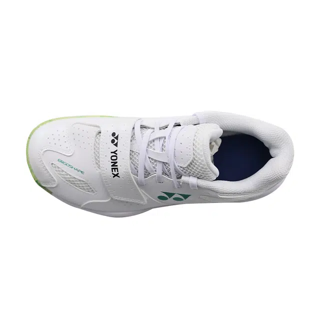 YONEX