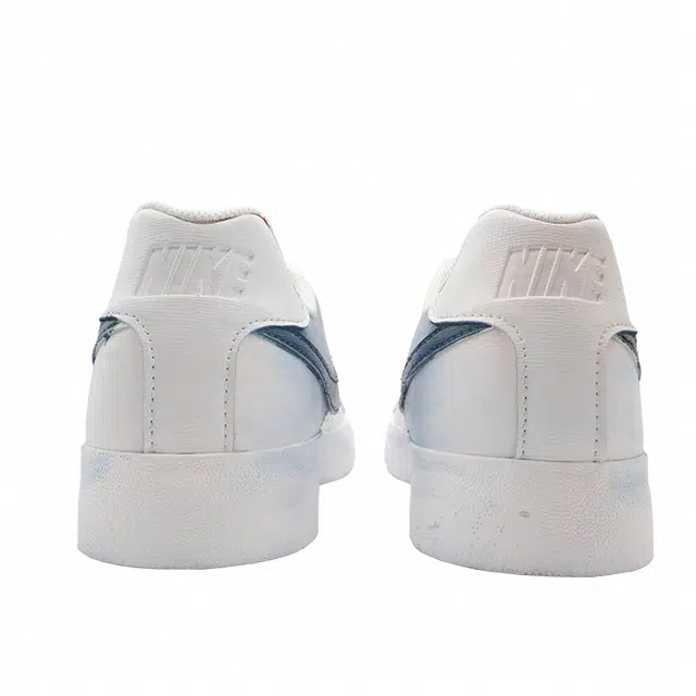 Nike Court Royale