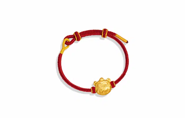 迎百宝 十二生肖守护系列气质百搭国潮风显白高级感小红绳灵蛇纳福新中式本命年转运珠蛇宝宝编织 合金 手链 男女同款情侣款