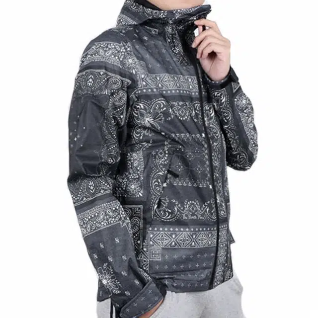 THE NORTH FACE SS20