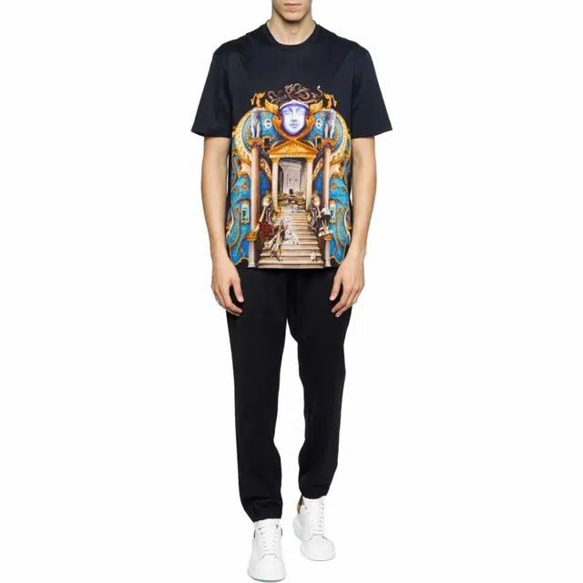 VERSACE T