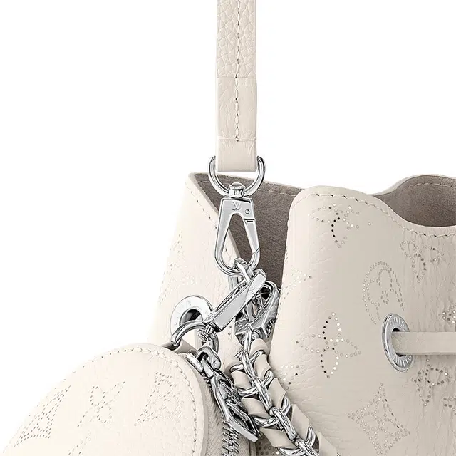 LOUIS VUITTON Bella