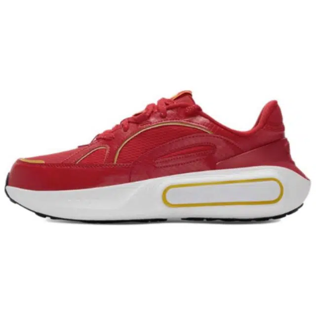 Under Armour Phantom 4