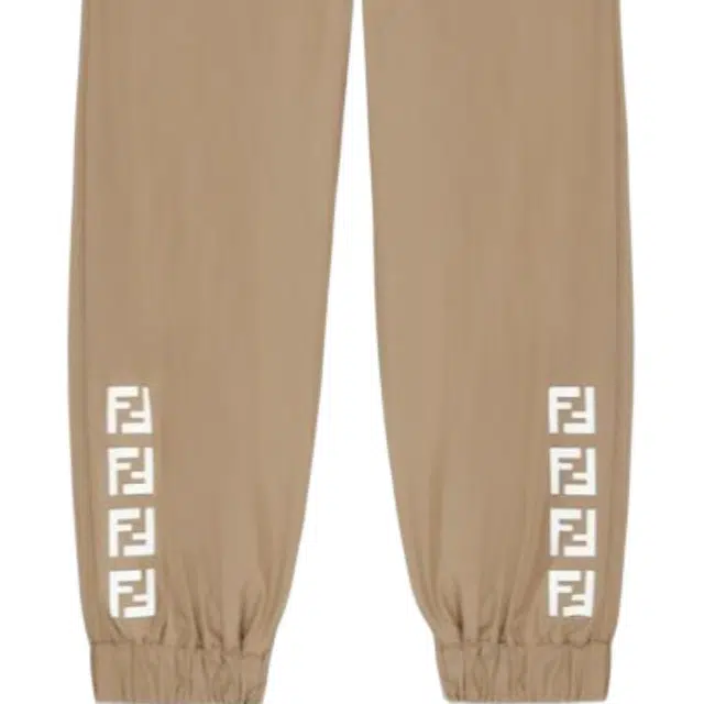FENDI FW22 Logo