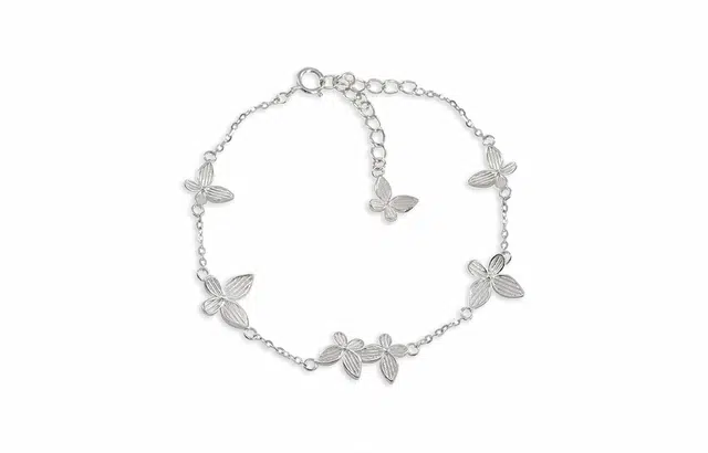 尚银福 浪漫蝴蝶 冷淡风森系简约小众设计高级感 光面立体条纹多只蝴蝶日常百搭手饰 好运 合金 手链 女款