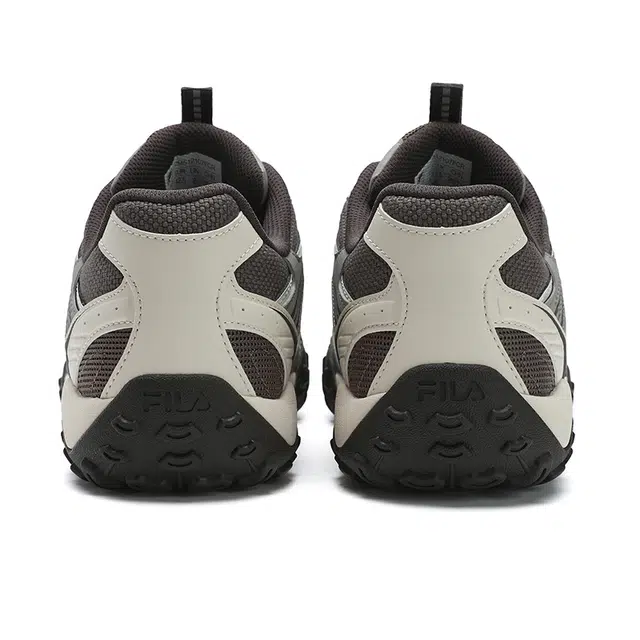 FILA PEBBLE