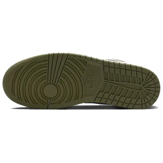 Air Jordan 1 Low "Medium Olive"