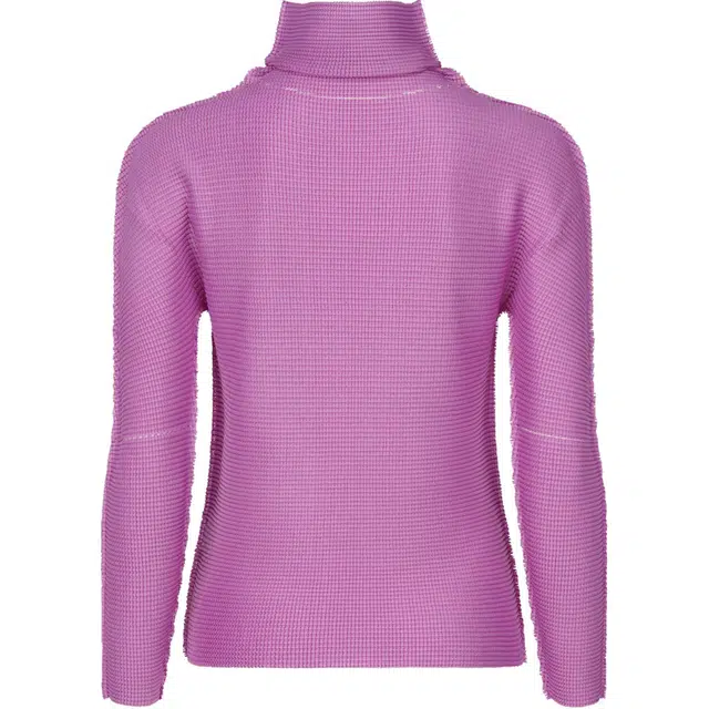 ISSEY MIYAKE