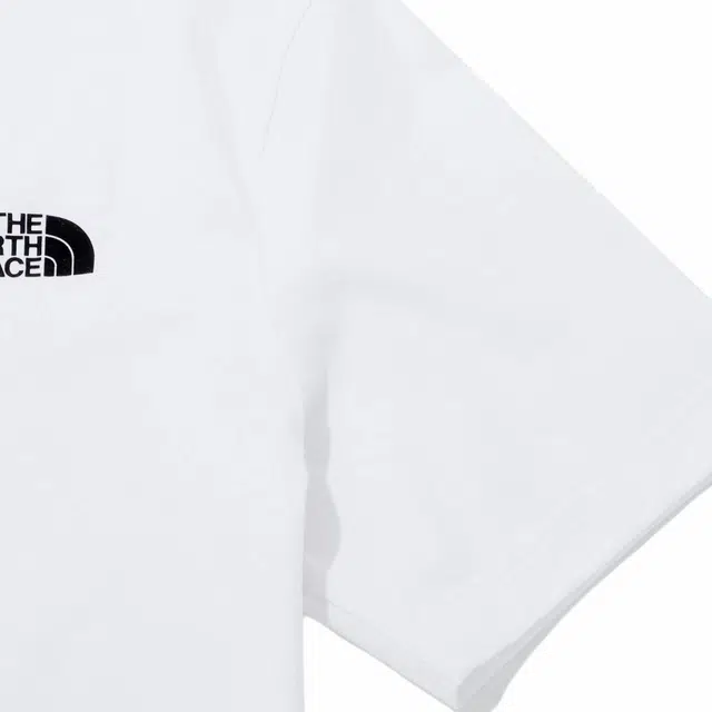 THE NORTH FACE Logo T