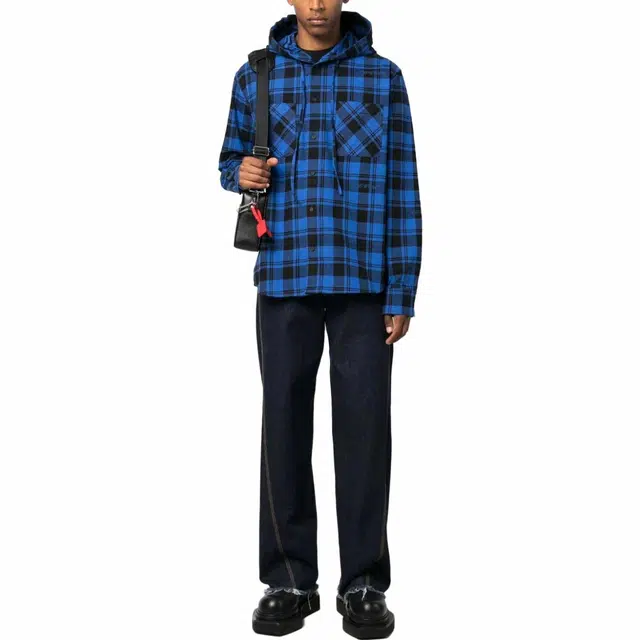OFF-WHITE