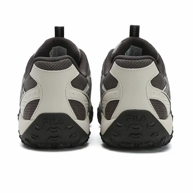 FILA PEBBLE
