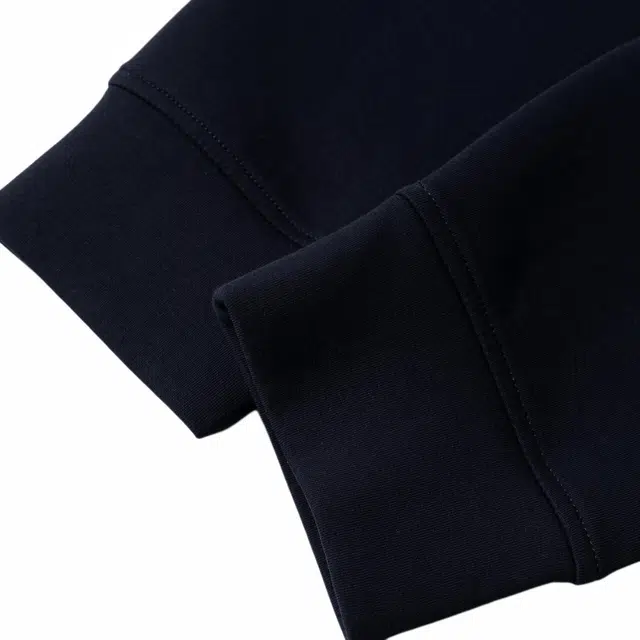 EMPORIO ARMANI SS23 Logo