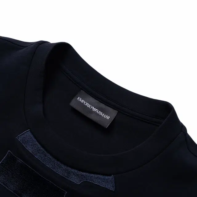 EMPORIO ARMANI SS23 Logo
