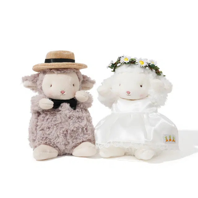 Bunnies By The Bay 520 17cm